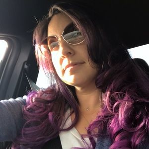 Meet your Posher, Lori